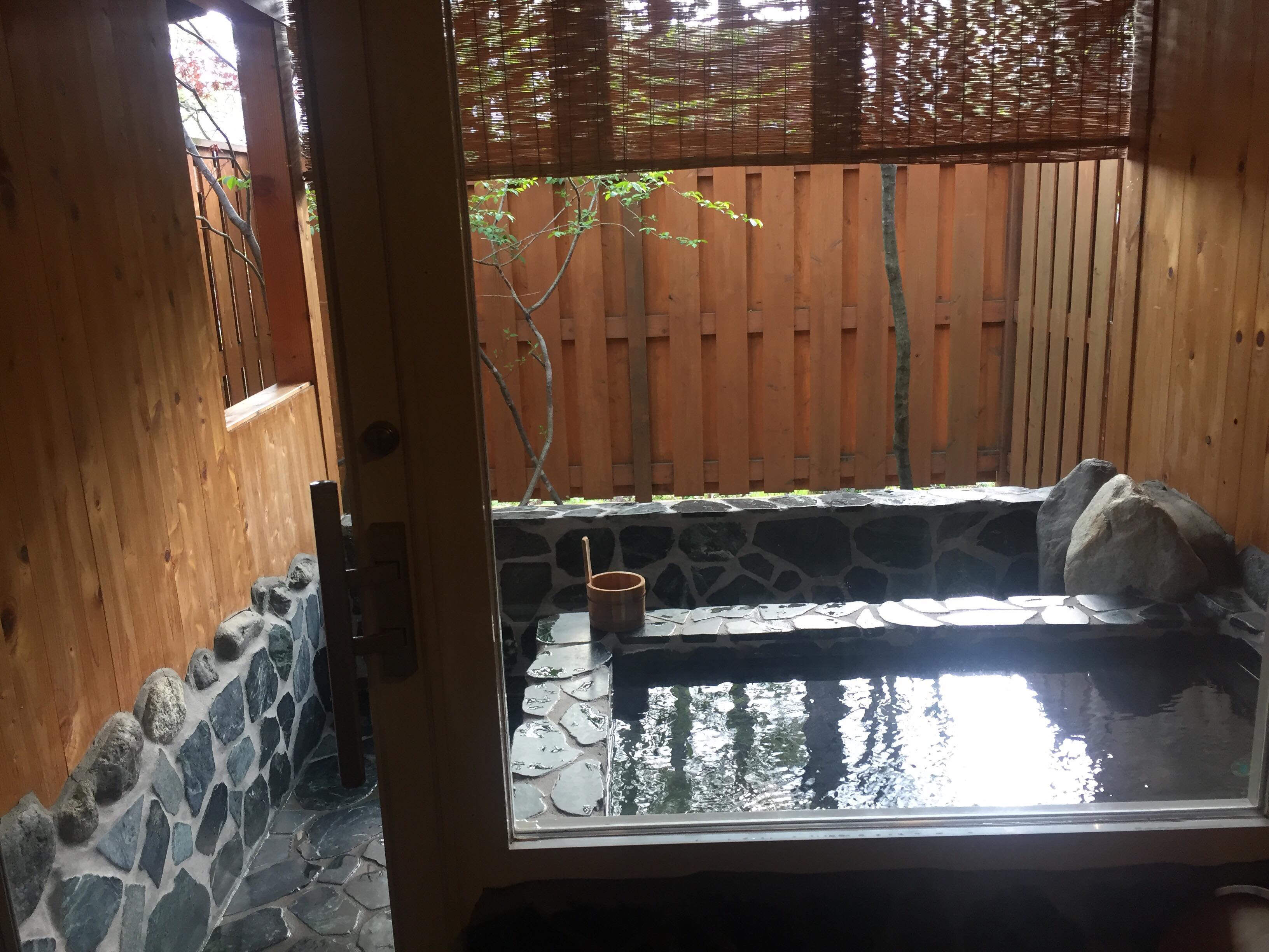 59323773_861835430843276_1765871495898202112_n